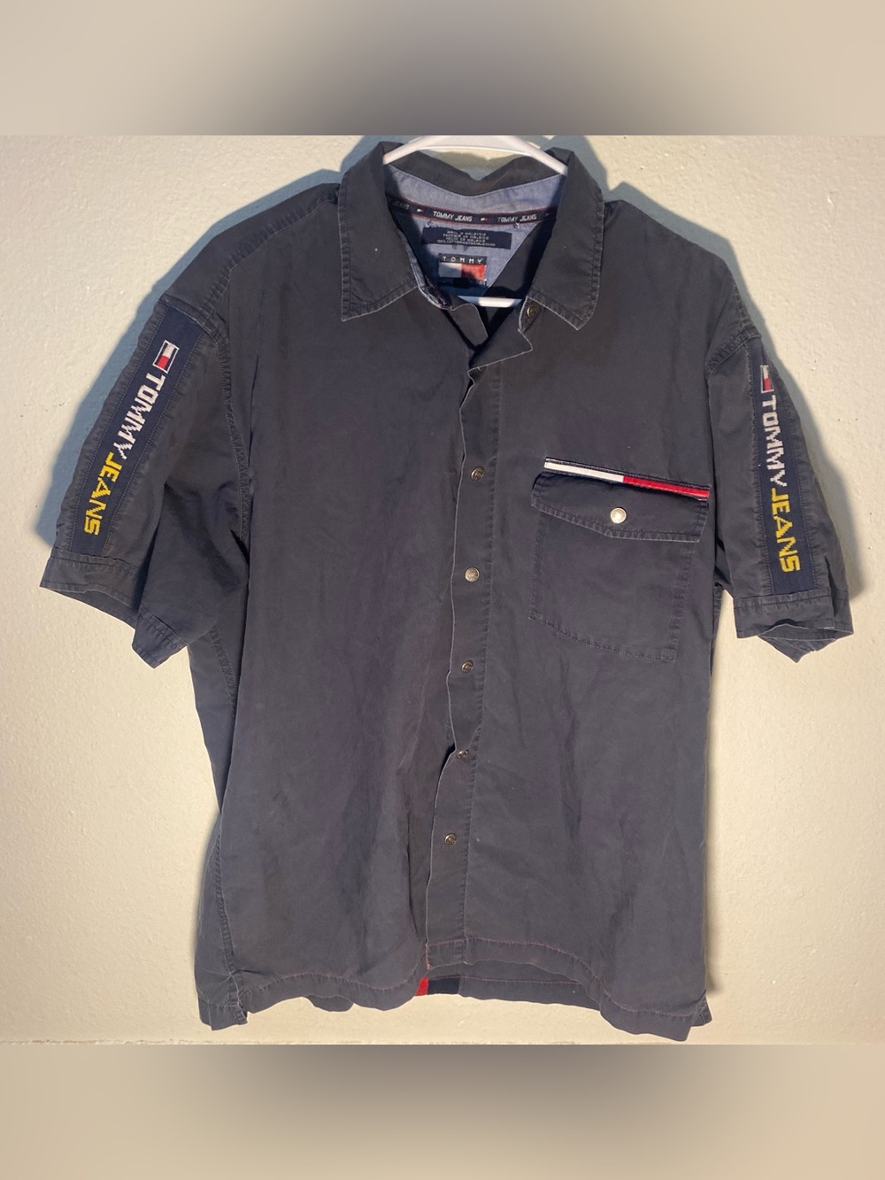 Vintage Tommy Jeans Men’s Button Up Shirt Spellout Short Sleeve Y2K Navy Large